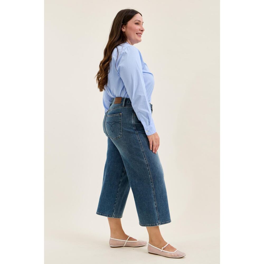 Judy Blue HW DOTTIE Wide Crop MD Quarry Fade - Picture 8 of 11